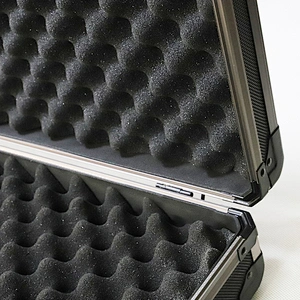 Factory Wholesale Aluminum Rifle Gun Case with Foam and Locks