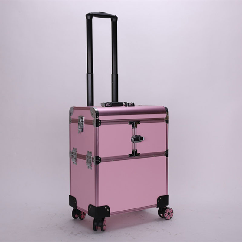 lockable cosmetic case on wheels
