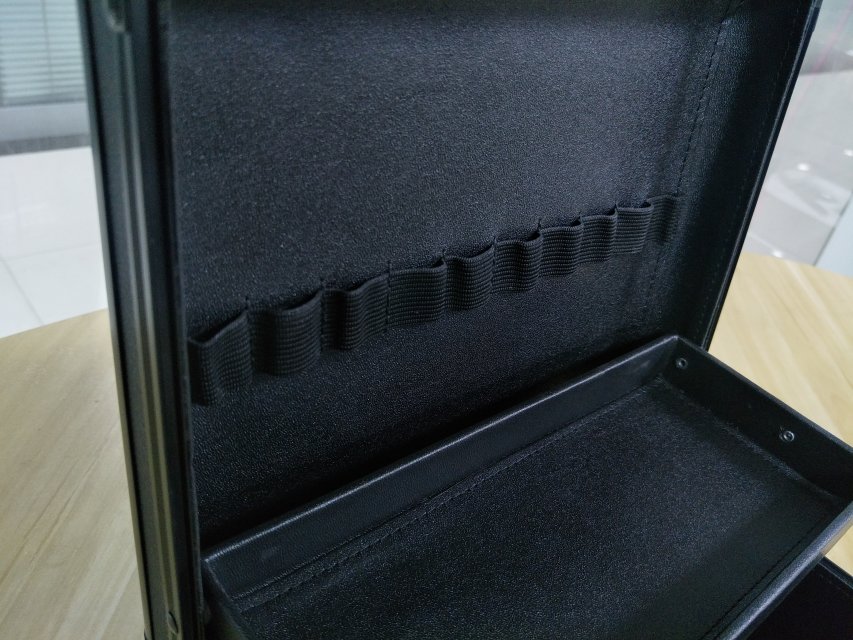 Luxury Hard Box Case Makeup Custom Beauty Black Cosmetic Cases Makeup Brush Travel Bag with Tray