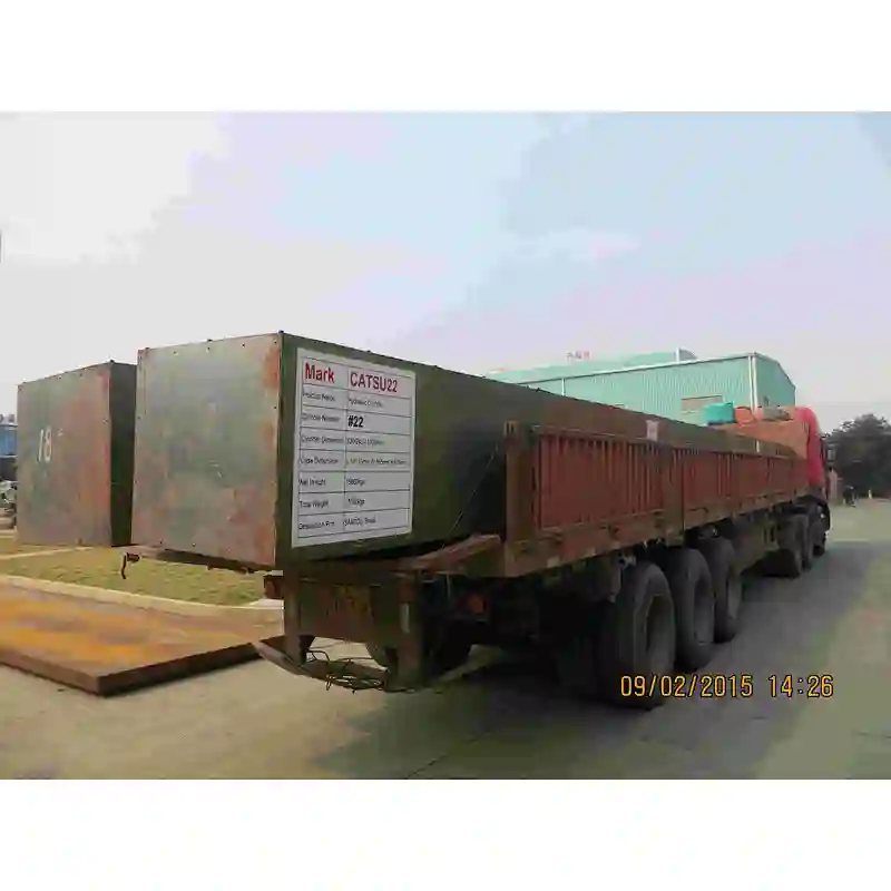 Radial Gate spillway hydraulic cylinder