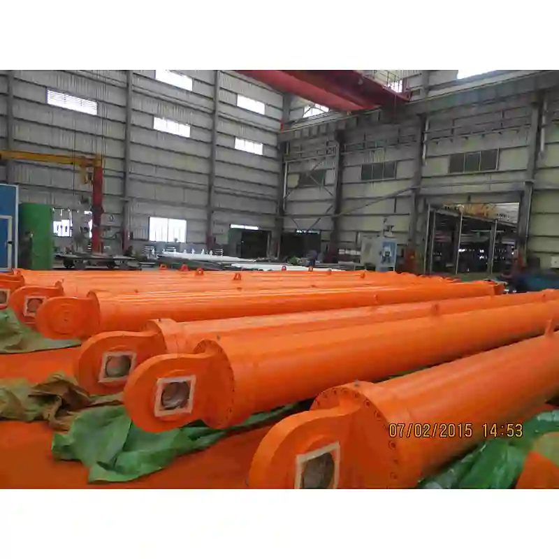 Radial Gate spillway hydraulic cylinder
