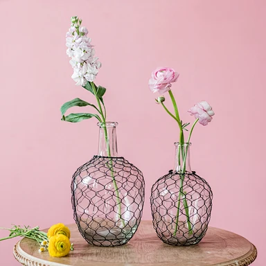 Machine Made Manufacture China Clear Round Modern Glass Flowers Decorative Vase Woven With Iron Wire
