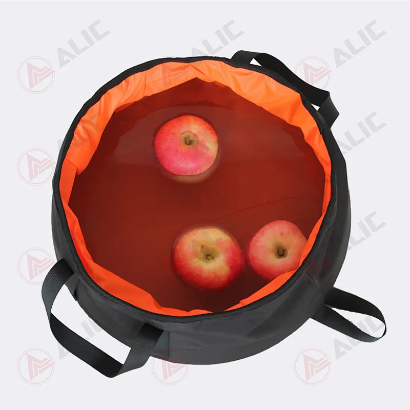 Outdoor Foldable Water Bucket
