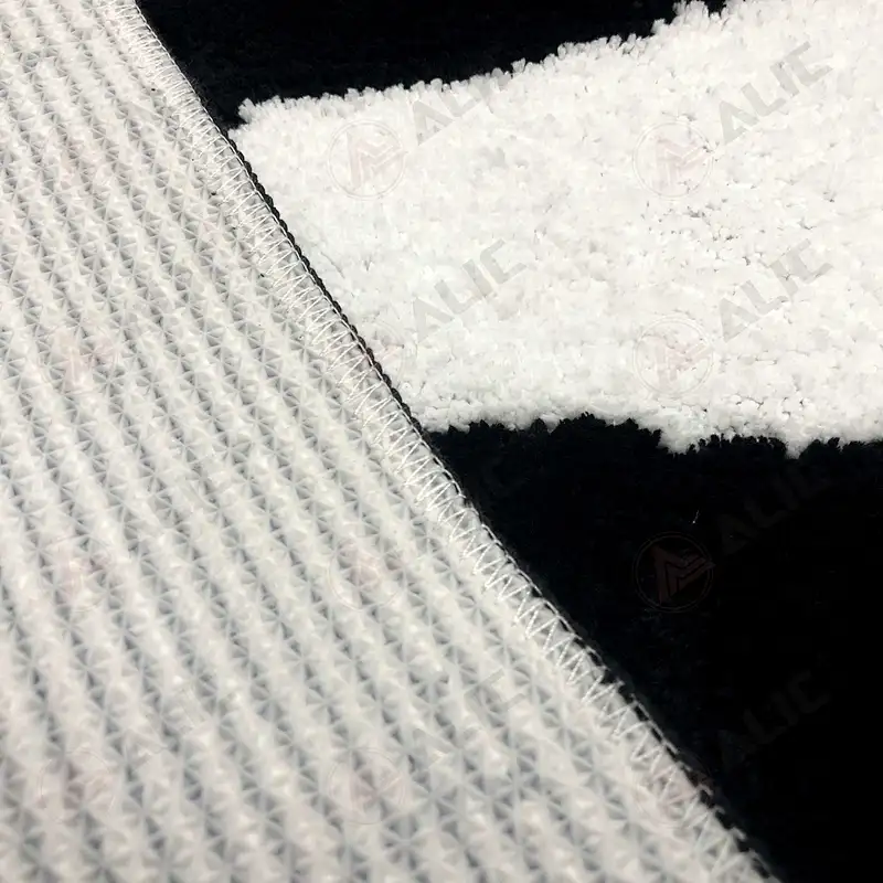 Coral Black And White Bath Mat Wholesale