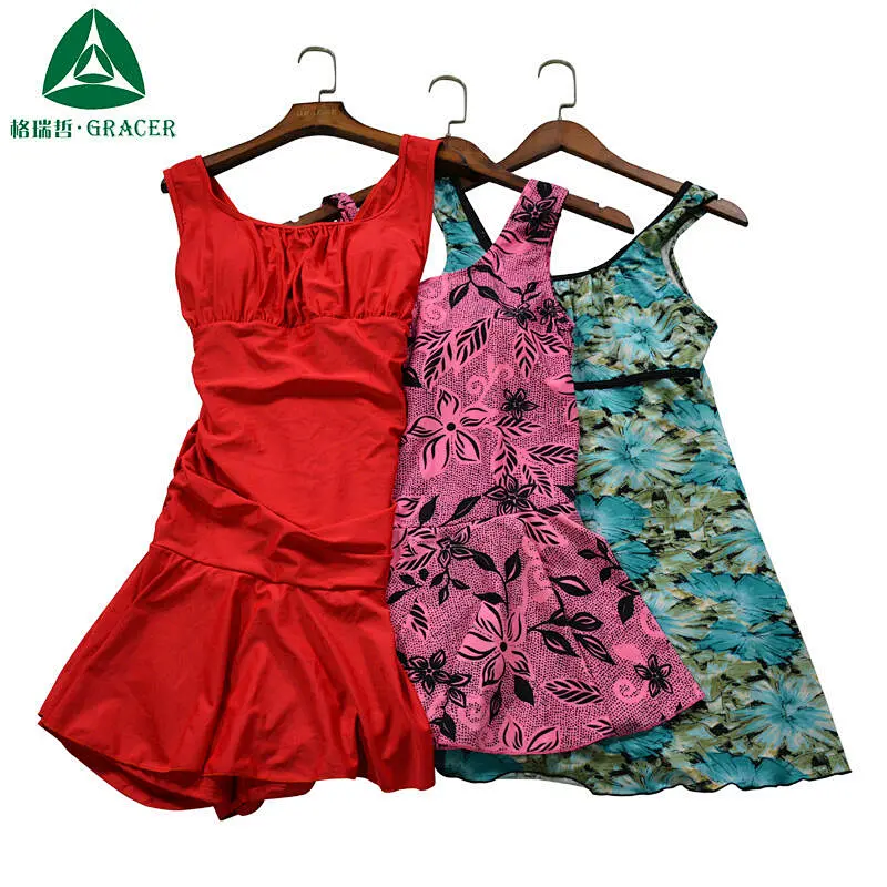 SWIMMING WEAR