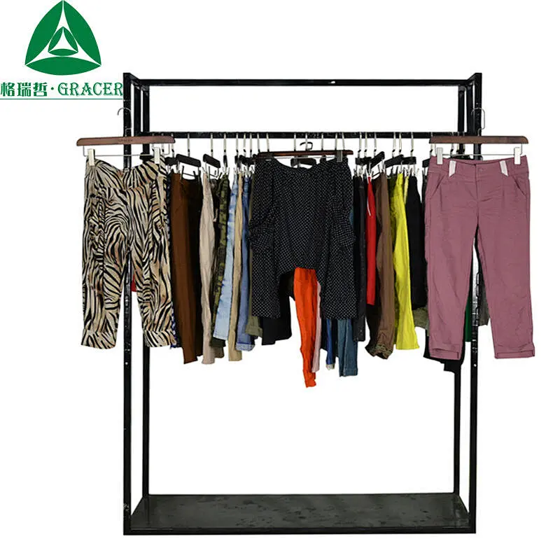 LADIES 3/4 PANTS