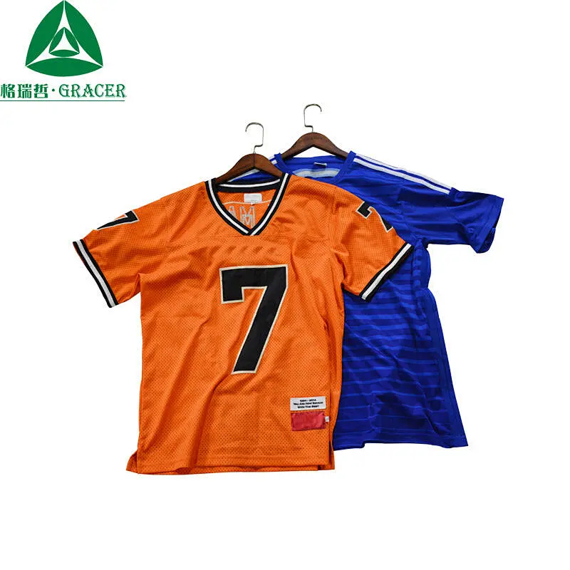 SPORTS UNIFORM