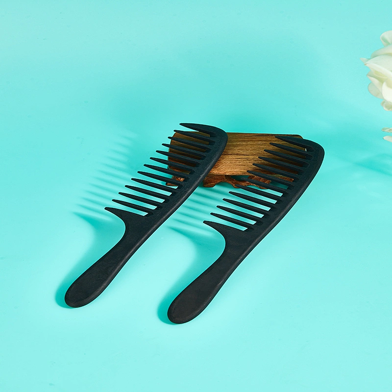 Carbon fiber comb