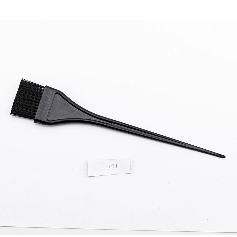 Dye brush