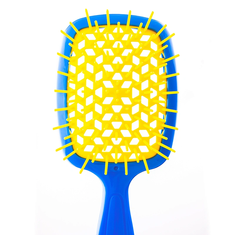 Plastic brush