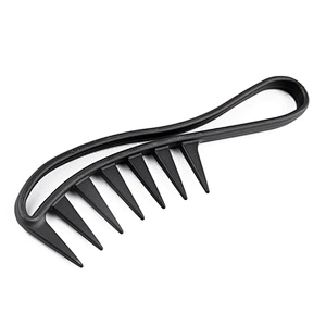 Carbon fiber comb