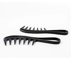 Carbon fiber comb