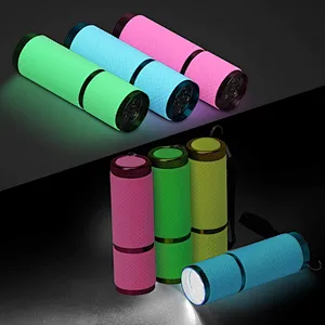 9 LED pocket flashlight