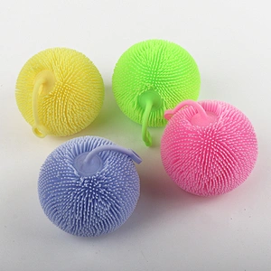 9cm flashing puffer ball
