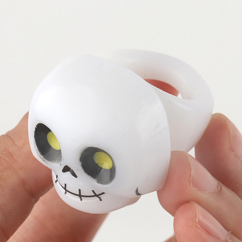 Hallow Skull Flashing Finger Ring