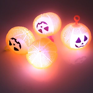 Flashing Pumpkin Puffer Ball