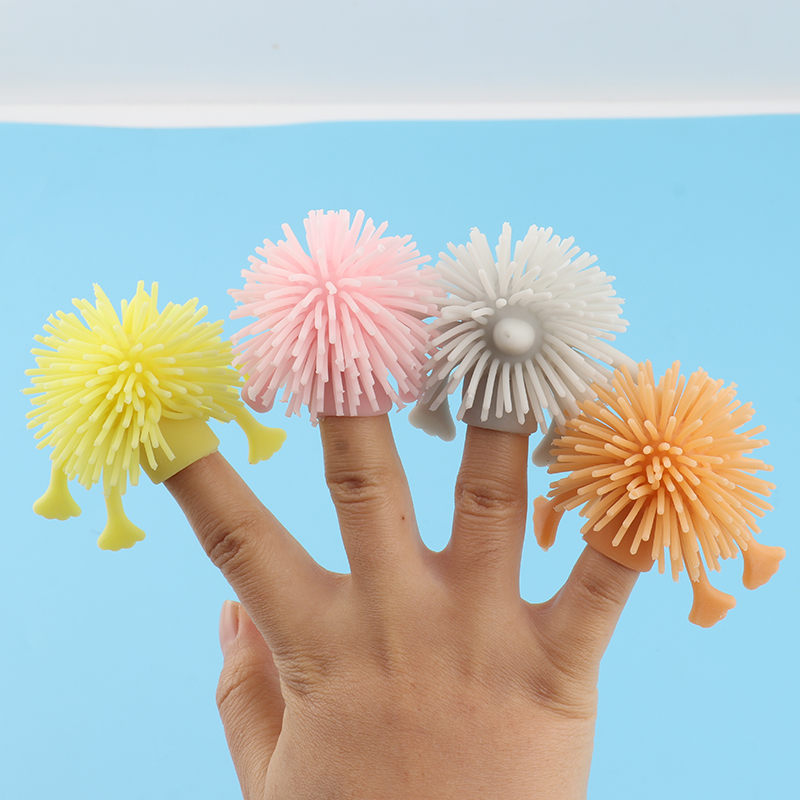 Stretchy Finger Puppet
