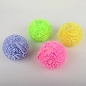 9cm puffer ball