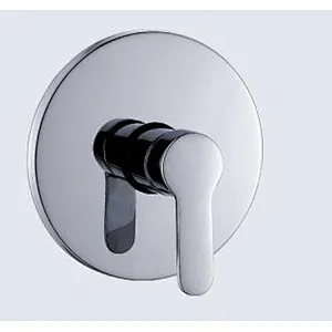 WALL-MOUNTD BATH FAUCET