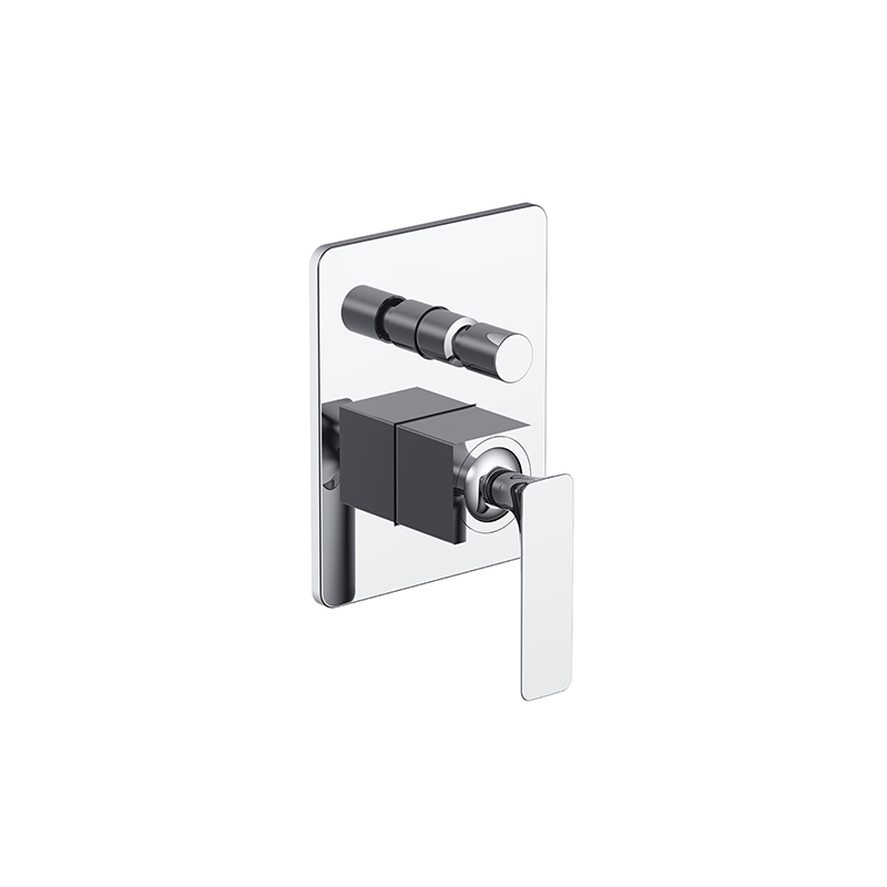 WALL-MOUNTD BATH FAUCET