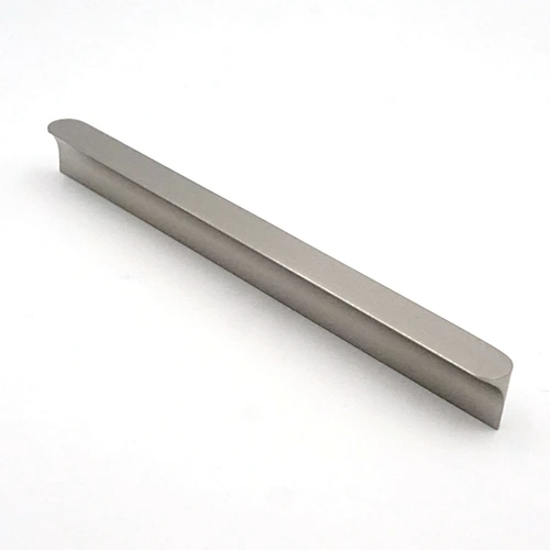 Aluminum furniture handle