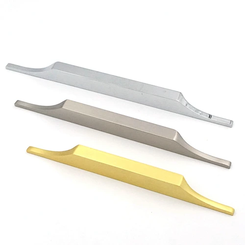 Aluminum furniture handle