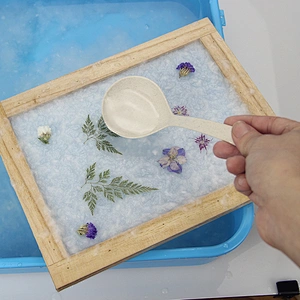 Wooden Papermaking