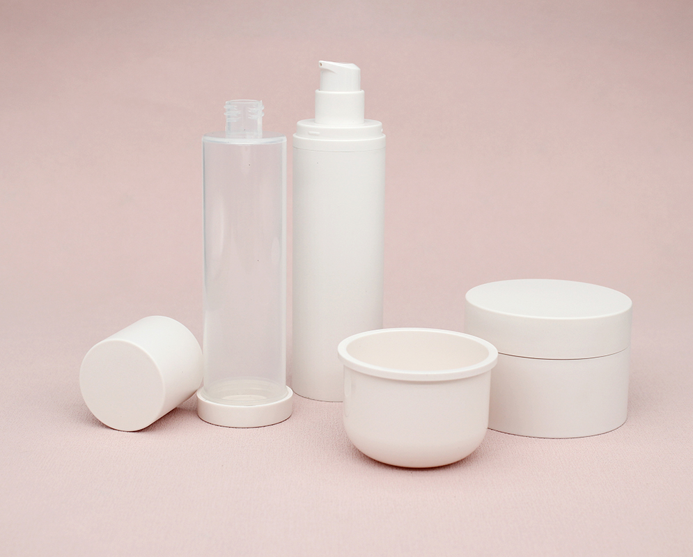 Eco-Friendly refillable PP bottle 30ml 50ml 100ml airless cream bottle for skin care products PP PCR bottle