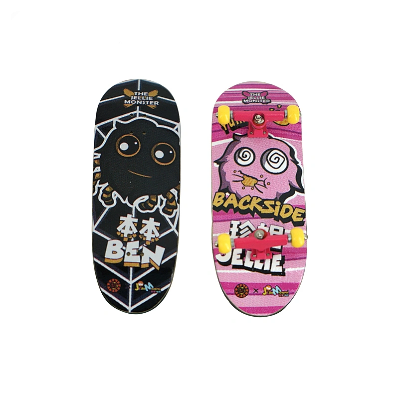 Wholesale Factory direct sale Supper Funny Mini plastic board mental wheels kind of Finger Skateboard Toy
