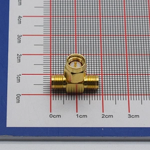 Splitter SMA-J Male Needle Inside  to 2 SMA-K Female Hole inside
