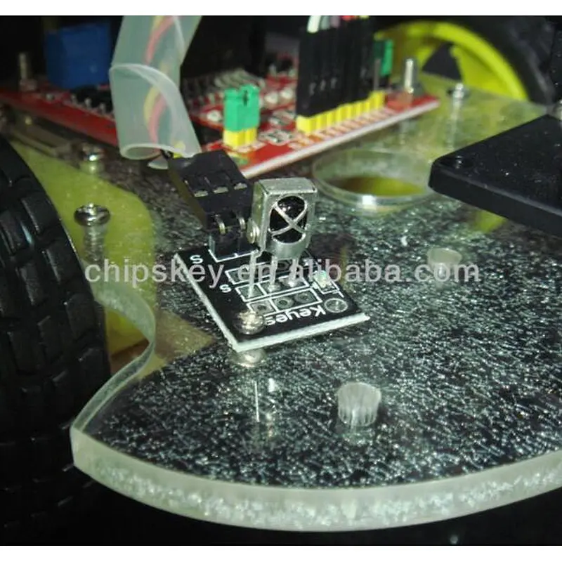 DIY Remote Control Ultrasonic Ranging Car For Arduinos