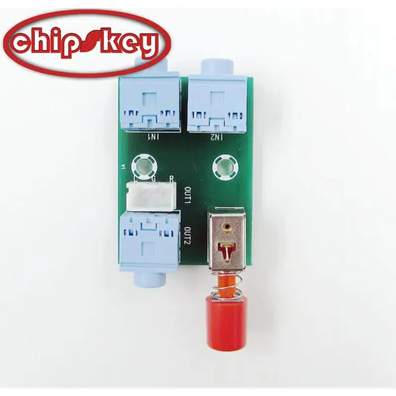 Chipskey XH-M371 audio switching module 3.5 audio 2 in 1 out of the switch