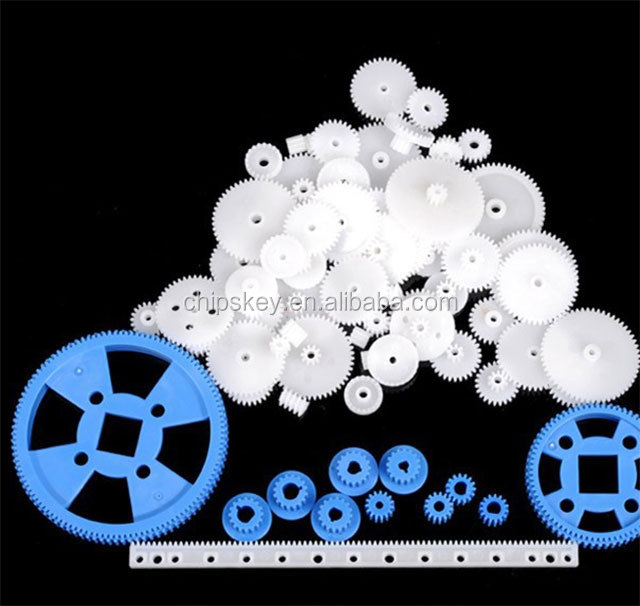 69 Pc RC Parts Lot, Plastic Gears, Pulley, Belt, Rack, DIY Robots & Cars