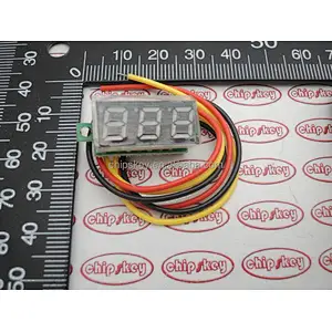 Green 0.28 inch ultra-small digital DC voltage meter three-wire digital adjustable DC 0-100V