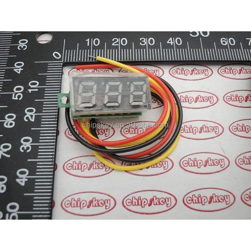 Green 0.28 inch ultra-small digital DC voltage meter three-wire digital adjustable DC 0-100V