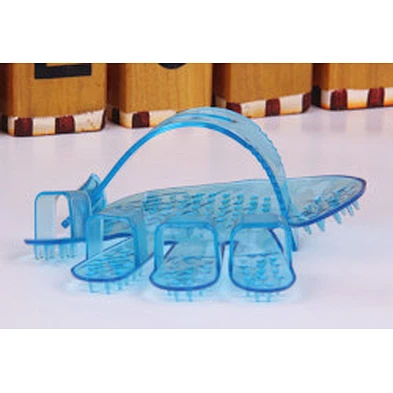 Wholesale five-fingered dog bathing brush palm-shaped pet brush bathing dog brush