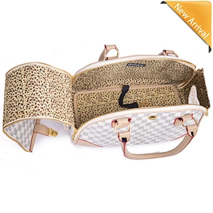 Hot sale PU pressure lattice pet out bag, breathable portable pet bag pet carrier