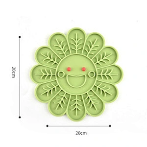 Pet Cat Dog Lick Mat Interactive Fish Shape Silicone Slow Feeder Dog Bowl