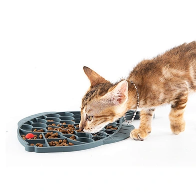 Pet Cat Dog Lick Mat Interactive Fish Shape Silicone Slow Feeder Dog Bowl