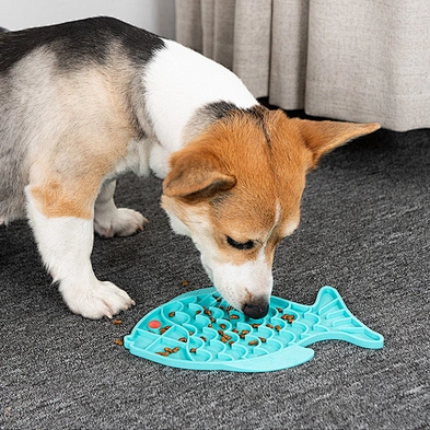 Pet Cat Dog Lick Mat Interactive Fish Shape Silicone Slow Feeder Dog Bowl