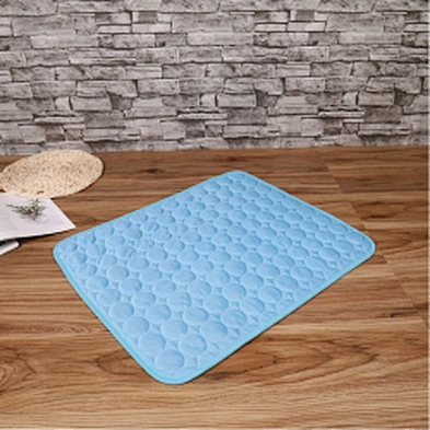 Wholesale Dog Ice Mat Pet Sleep Cooling Pad Washable Ice Silk Waterproof dog cat summer Ice pad