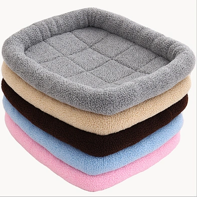 Fleece Dog Mat Wholesale Winter Warm Soft Coral Fleece Cat Pet Dog Bed Memory Foam