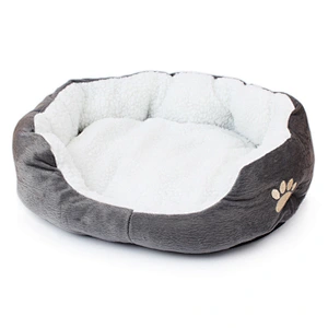 Hot sale lamb wool small pet bed for winter removable and washable puppy bed small size cat bed