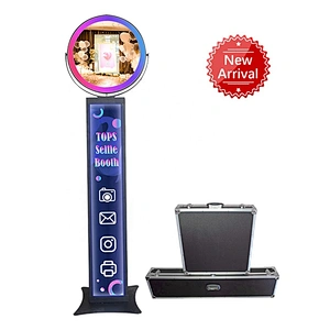 Advertising & Roaming Mirror Booth