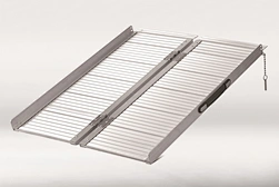Single Foldable Aluminum Wheel Chair Ramp WR08-3