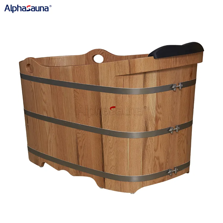 alphasauna_person_bath_tub