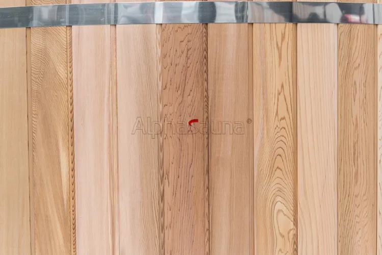 alphasauna_ice_bathtub_wood_grain