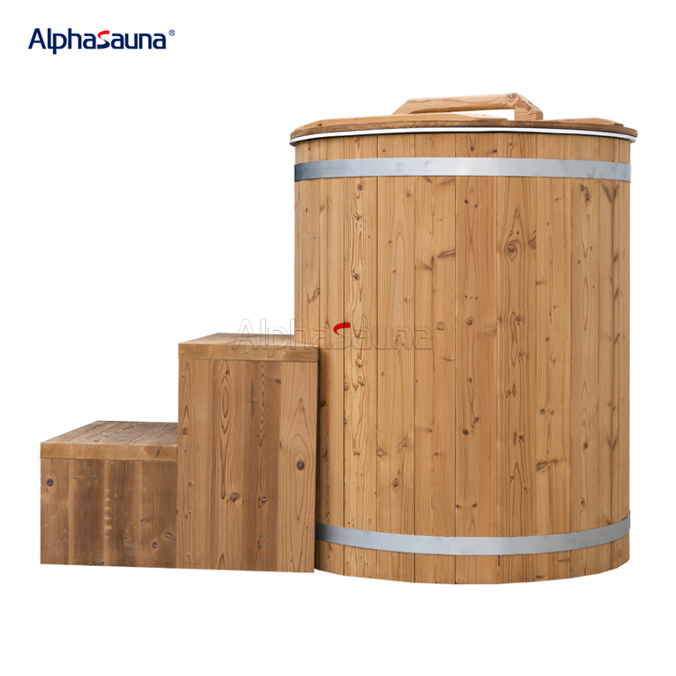 cold or hot bath for recovery