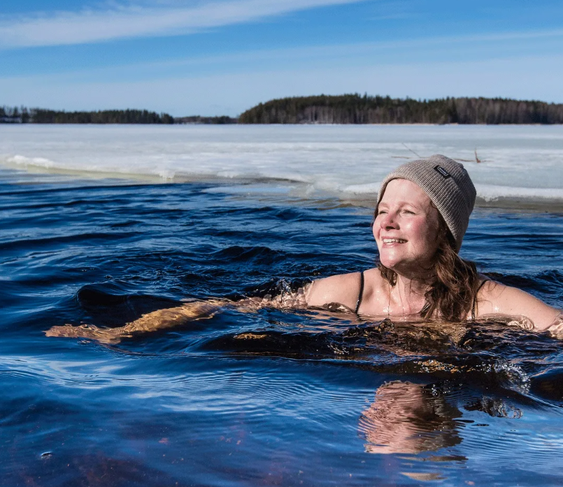 cold plunge vs ice bath