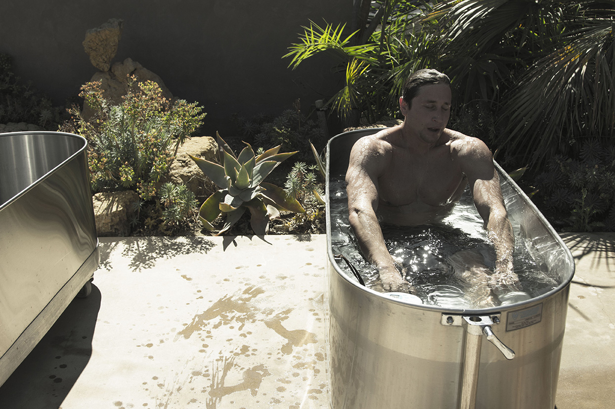 sports ice bath tub